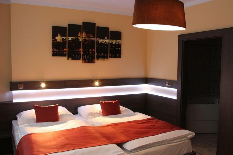 Hotel Uno Ústí nad Orlicí Quarto foto